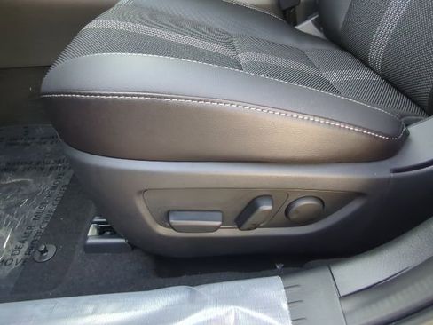 New 2026 MAZDA CX-50 Meridian Edition w/ Weather Package AWD/4WD image 11