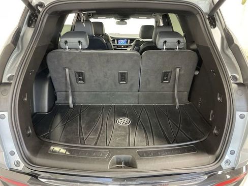 Used 2023 Buick Enclave Essence w/ Sport Touring Edition image 25