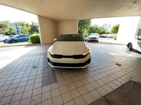 Used 2025 Kia K5 LXS image 9