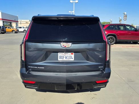 Used 2021 Cadillac Escalade ESV Sport w/ Driver Assist Tech Package AWD/4WD image 5
