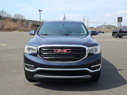Used 2018 GMC Acadia SLE image 2