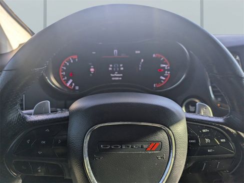 Used 2018 Dodge Durango GT image 30