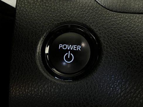 Certified 2025 Toyota Camry SE FWD image 20