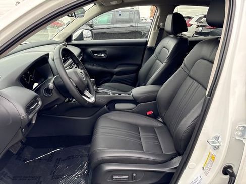 New 2026 Honda HR-V EX-L image 9
