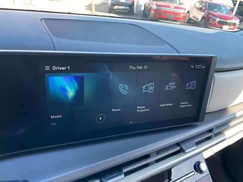 Used 2025 Hyundai Santa Fe SEL image 20