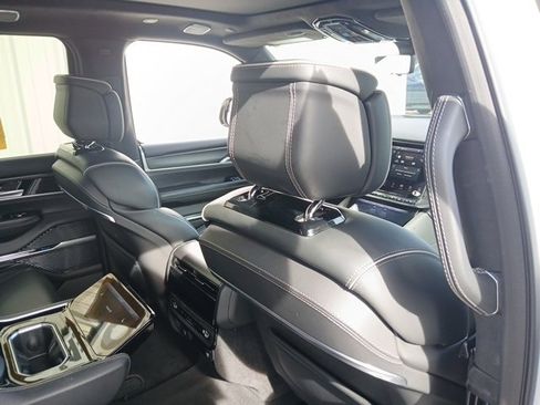 Used 2024 Jeep Grand Wagoneer L Series II w/ Quick Order Packagew 28T image 29