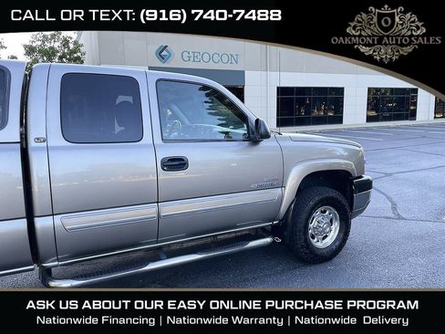Used 2003 Chevrolet Silverado 2500 LT w/ Skid Plate Package AWD/4WD image 12