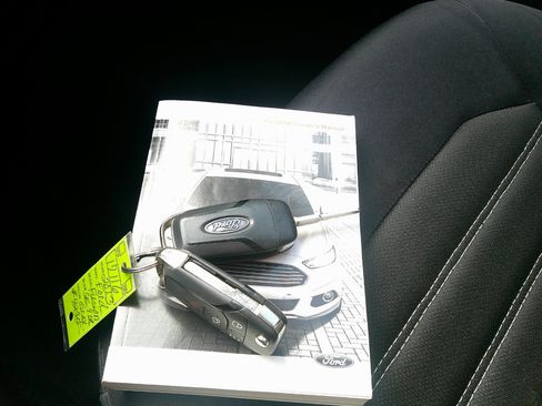 Used 2013 Ford Fusion SE image 6