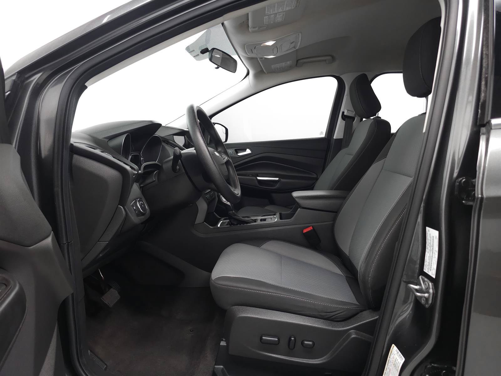 Used 2019 Ford Escape SE AWD/4WD image 4