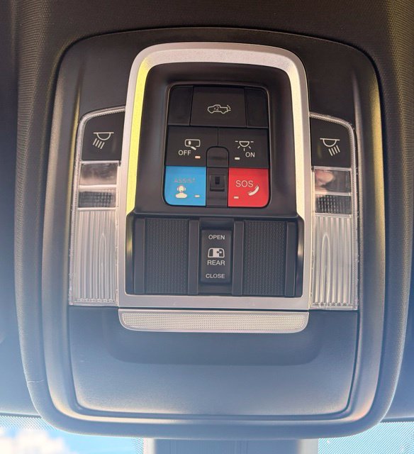 Used 2025 RAM 1500 Big Horn AWD/4WD image 23
