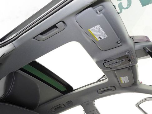 Used 2023 Audi Q5 2.0T Premium w/ Convenience Package AWD/4WD image 18