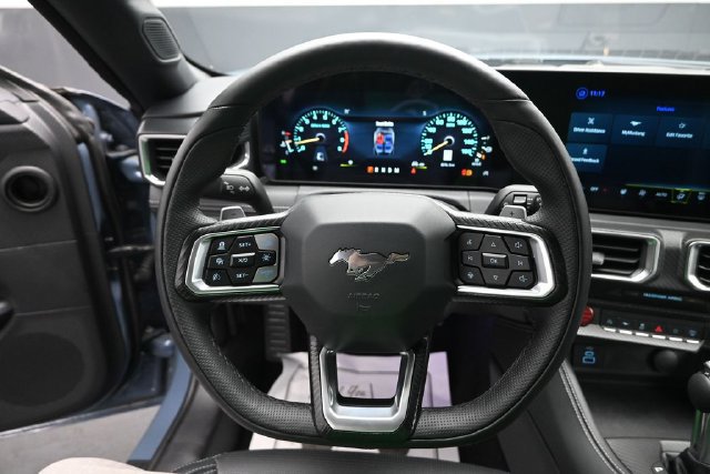 Certified 2025 Ford Mustang GT Premium RWD image 15