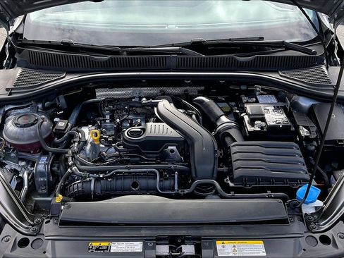 Used 2024 Volkswagen Jetta SE FWD image 37