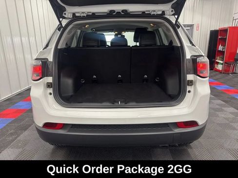 Used 2022 Jeep Compass Limited AWD/4WD image 8