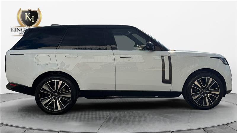 Used 2024 Land Rover Range Rover SE AWD/4WD image 6