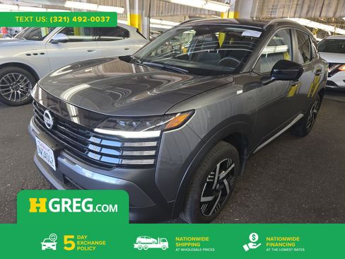 Used 2026 Nissan Kicks SV FWD image 1