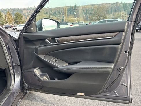 Used 2021 Honda Accord EX-L image 26