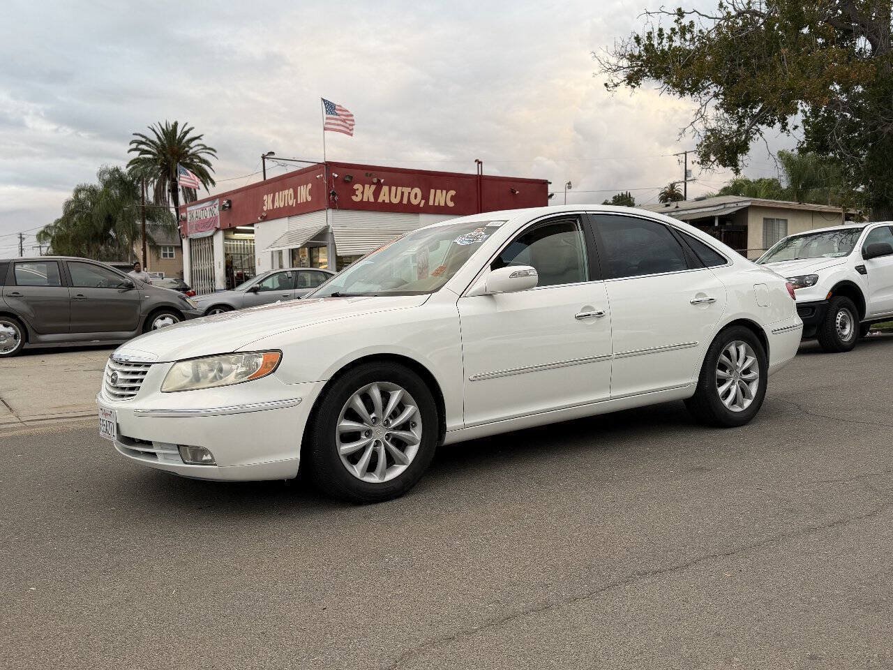 Used 2007 Hyundai Azera SE FWD image 2