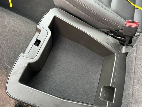 Used 2024 GMC Sierra 1500 SLT image 21