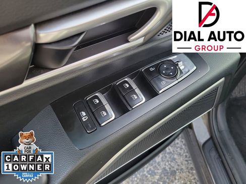 Used 2025 Kia Telluride S FWD image 19