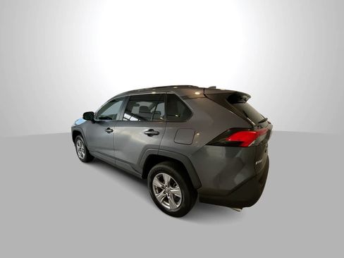 Used 2025 Toyota RAV4 XLE AWD/4WD image 6