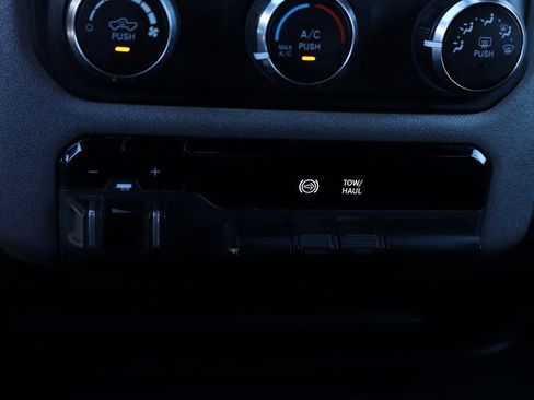 Used 2024 RAM 3500 Tradesman image 38