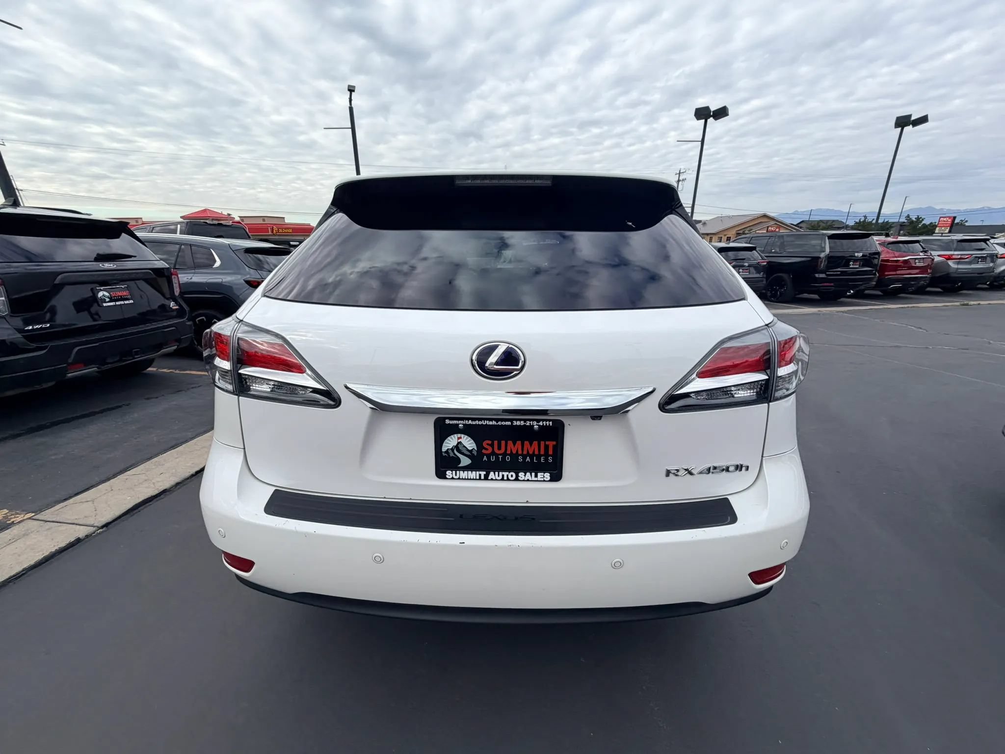 Used 2015 Lexus RX 450h AWD image 4