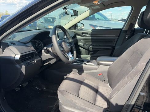Used 2020 Nissan Altima 2.5 S FWD image 10