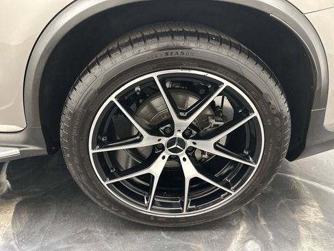 Used 2020 Mercedes-Benz GLC 43 AMG 4MATIC image 31