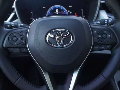 Used 2026 Toyota Corolla XSE FWD image 7