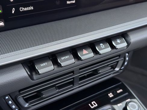 Used 2023 Porsche 911 Targa 4S image 19