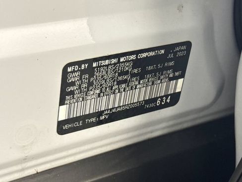Used 2024 Mitsubishi Outlander ES AWD/4WD image 26