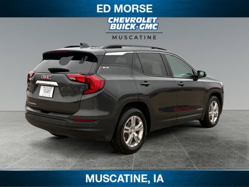 Used 2020 GMC Terrain SLE w/ Driver Convenience Package image 5
