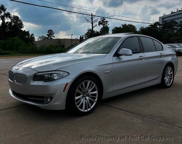 Used 2011 BMW 550i Sedan RWD image 12