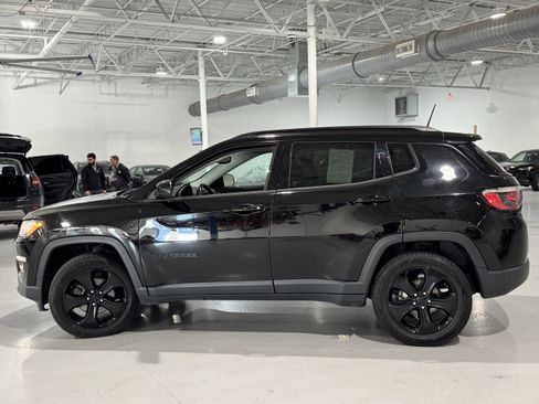 Used 2021 Jeep Compass Latitude image 16