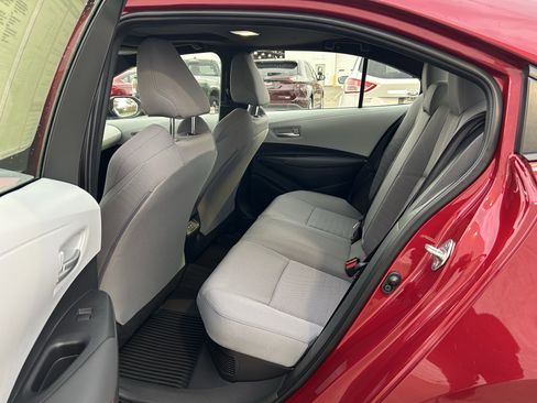 Certified 2024 Toyota Corolla SE w/ SE Package image 17