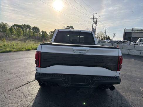 Used 2018 Ford F150 Raptor w/ Equipment Group 802A Luxury AWD/4WD image 8