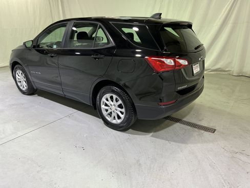 Used 2020 Chevrolet Equinox LS image 8