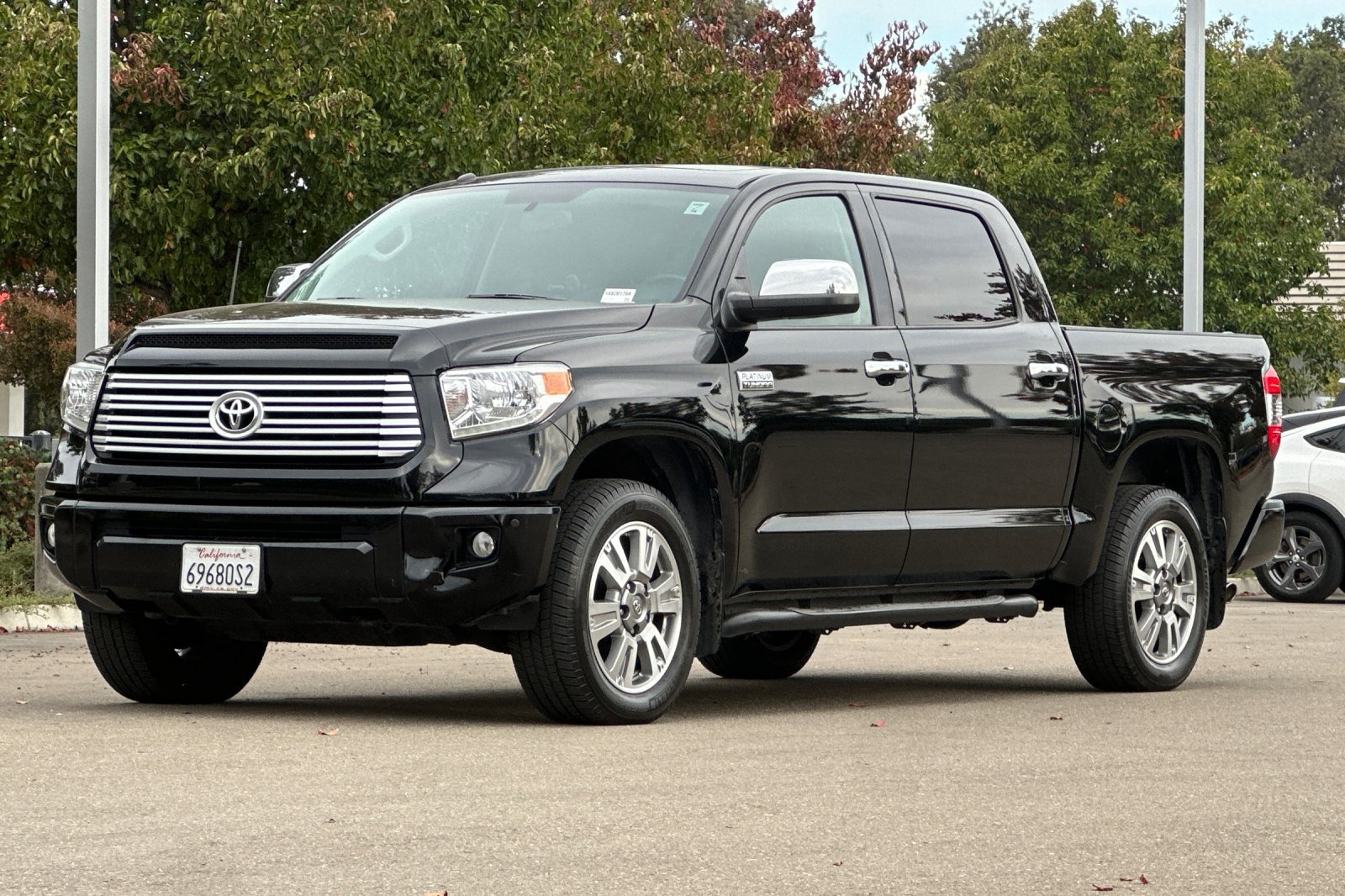 Used 2017 Toyota Tundra Platinum AWD/4WD image 8