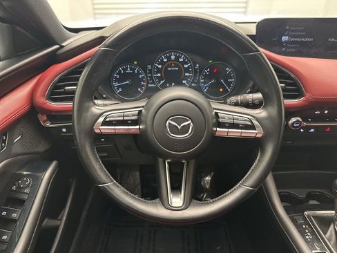 Used 2019 MAZDA MAZDA3 AWD Hatchback w/ Premium Pkg image 18