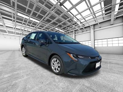 New 2025 Toyota Corolla LE