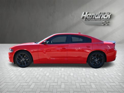 Used 2023 Dodge Charger SXT w/ Blacktop Package image 9