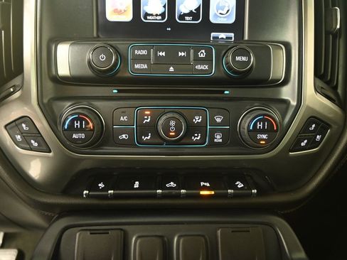 Used 2018 Chevrolet Silverado 1500 LTZ Z71 w/ LTZ Plus Package image 30