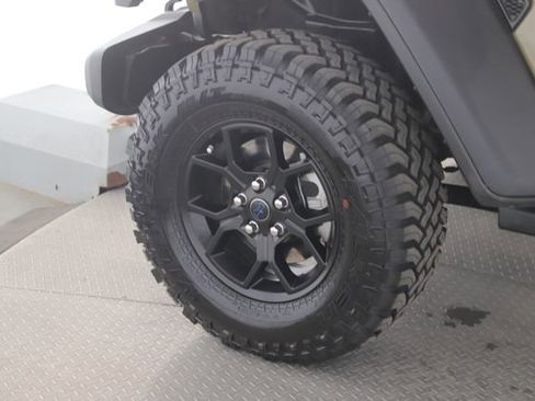 Used 2025 Jeep Wrangler Unlimited Sport S 4xe image 13