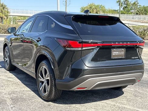 Used 2025 Lexus RX 350 Premium image 10