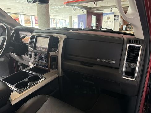 Used 2014 RAM 2500 Laramie AWD/4WD image 28