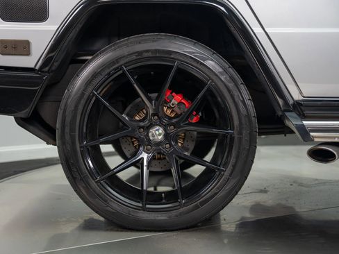 Used 2013 Mercedes-Benz G 63 AMG 4MATIC image 21