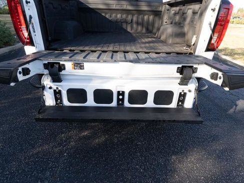 Used 2024 GMC Sierra 1500 AT4 w/ Technology Package image 37