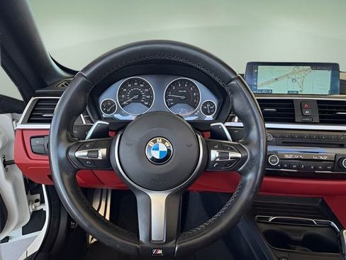 Used 2018 BMW 430i Convertible image 21