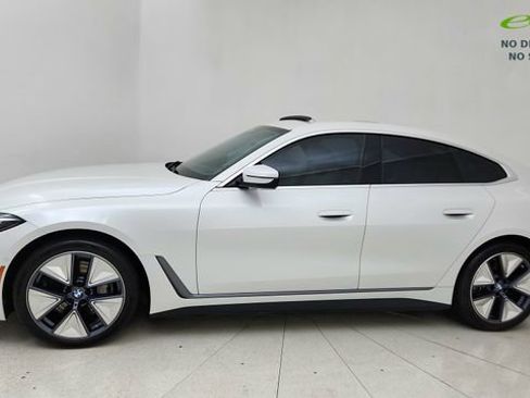 Used 2025 BMW i4 eDrive40 w/ Premium Package RWD image 3